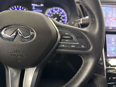 Used 2018 INFINITI Q60 Red Sport 400 w/ Sensory Package 3.0T Sport AWD/4WD image 24