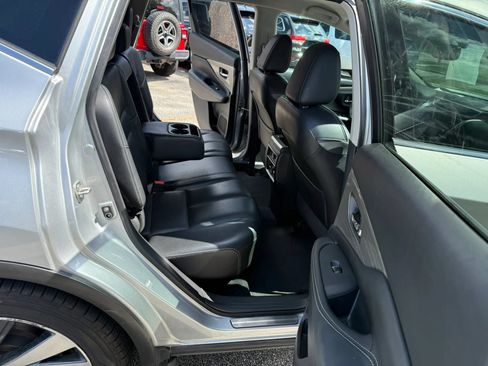 Used 2017 Nissan Murano Platinum FWD image 19