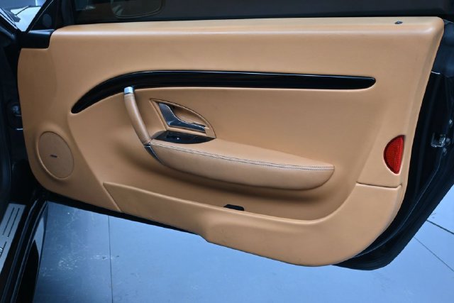 Used 2017 Maserati GranTurismo Sport RWD image 11