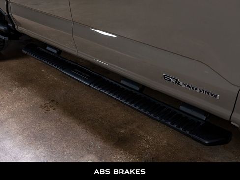 Used 2026 Ford F450 XLT w/ XLT Premium Package image 12