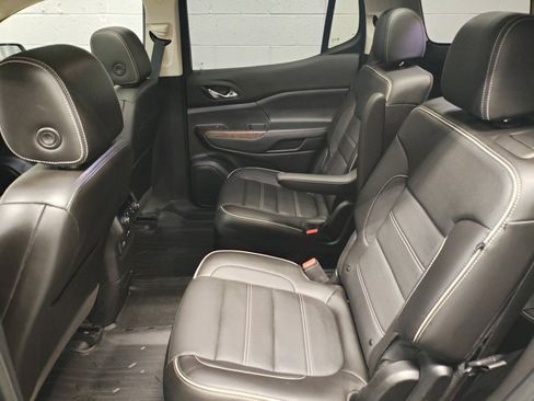 Used 2020 GMC Acadia Denali w/ LPO, Floor Liner Package image 28