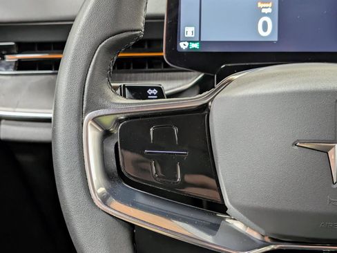 Used 2025 Polestar Polestar 3 image 34