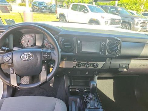 Certified 2018 Toyota Tacoma SR RWD image 23