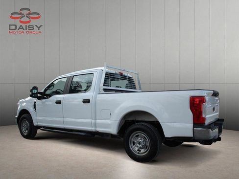 Used 2019 Ford F250 XL w/ Power Equipment Group image 7