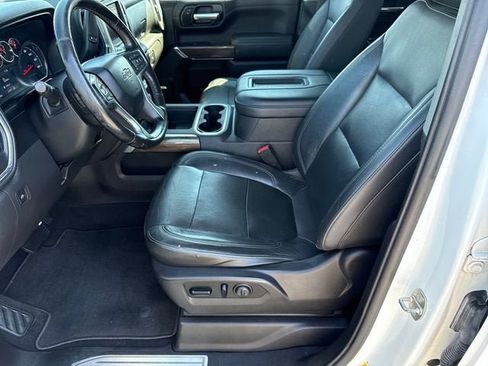 Used 2020 Chevrolet Silverado 1500 RST AWD/4WD image 10