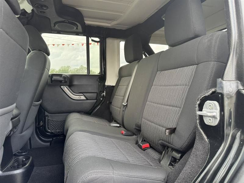 Used 2012 Jeep Wrangler Unlimited Sport AWD/4WD image 20
