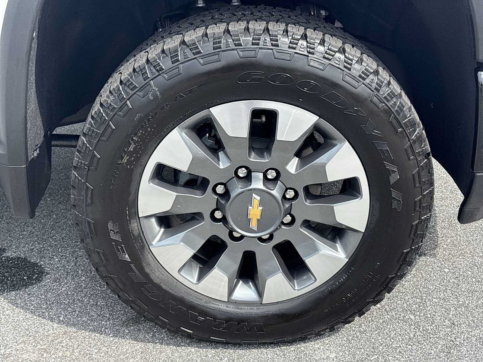 New 2026 Chevrolet Silverado 2500 Custom w/ Custom Value Package AWD/4WD image 31