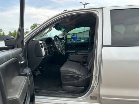 Used 2016 Chevrolet Silverado 2500 LT AWD/4WD image 10