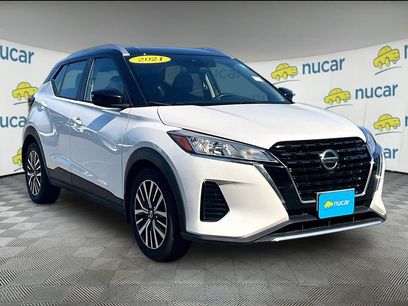 Used 2021 Nissan Kicks SV