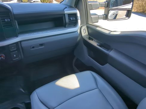 Certified 2024 Ford F350 XL w/ XL Driver Assist Package image 15