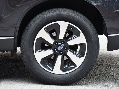 Used 2018 Subaru Forester 2.5i Premium image 9