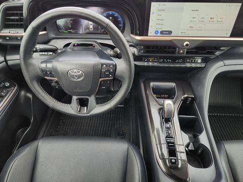 Certified 2025 Toyota Crown w/ Advanced Technology Package AWD/4WD image 29