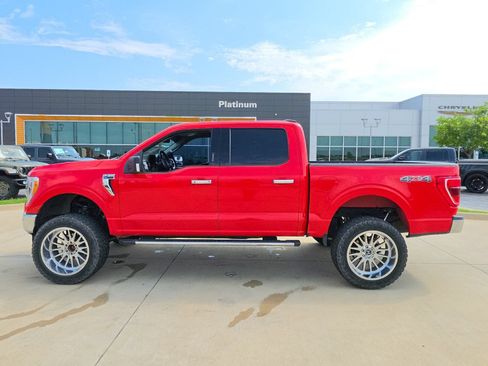 Used 2021 Ford F150 XLT w/ Equipment Group 302A High AWD/4WD image 2