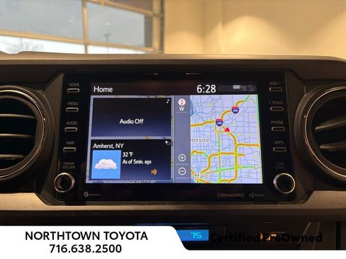 Used 2023 Toyota Tacoma TRD Sport image 10