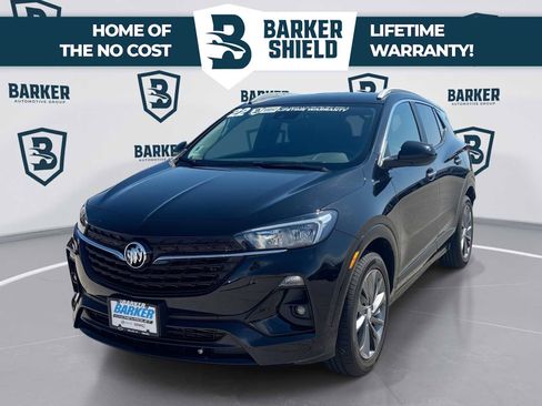 Used 2022 Buick Encore GX Select w/ Sport Touring Package FWD image 2