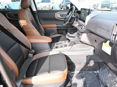 New 2025 Ford Bronco Sport Outer Banks w/ Outer Banks Tech Package+ image 18