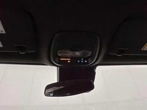 Used 2024 Buick Envista Sport Touring w/ Convenience I Package FWD image 30