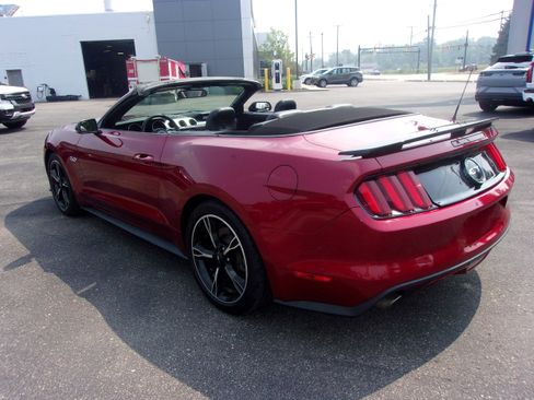 Used 2017 Ford Mustang GT Premium w/ Equipment Group 401A image 5