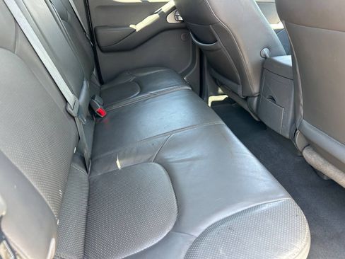 Used 2019 Nissan Frontier SL RWD image 14