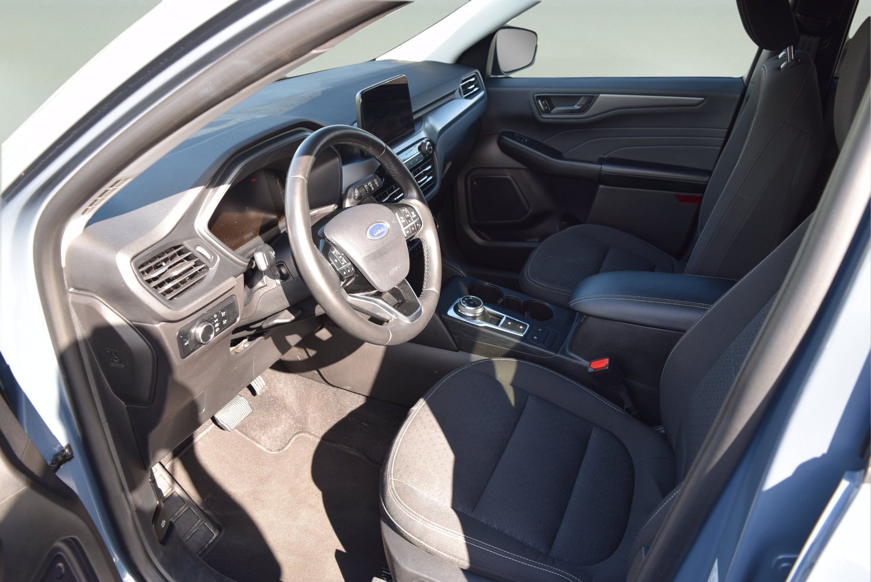 Used 2024 Ford Escape Active AWD/4WD image 9