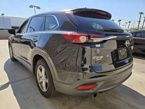 Used 2017 MAZDA CX-9 Touring image 3