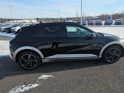 New 2026 Hyundai Ioniq 5 Limited image 8