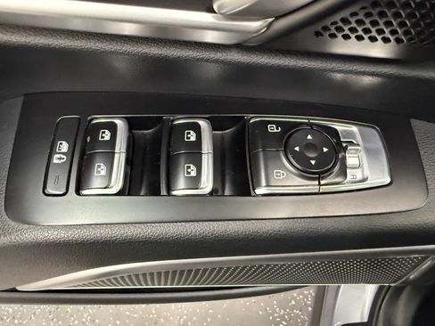 Used 2025 Kia Telluride S AWD/4WD image 11