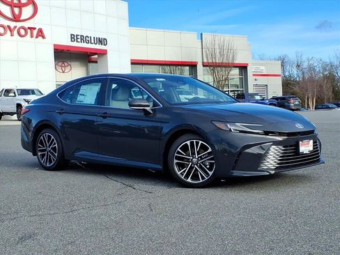 New 2026 Toyota Camry XLE image 2