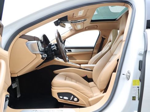Certified 2021 Porsche Panamera 4S AWD/4WD image 37