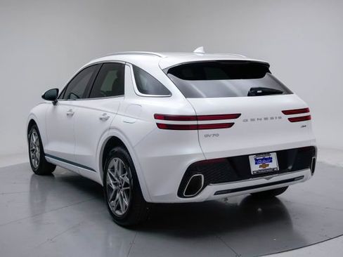 Used 2025 Genesis GV70 2.5T AWD/4WD image 4