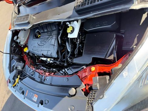 Used 2019 Ford Escape SEL FWD image 9