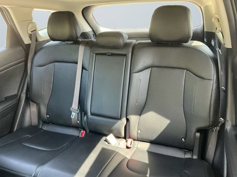 Used 2025 Kia Sportage EX w/ EX Premium Package AWD/4WD image 14