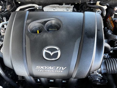 Used 2016 MAZDA MAZDA3 i Sport w/ Preferred Equipment Package image 40