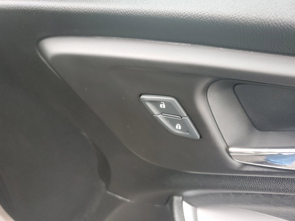 Used 2024 Chevrolet Malibu LT FWD image 47
