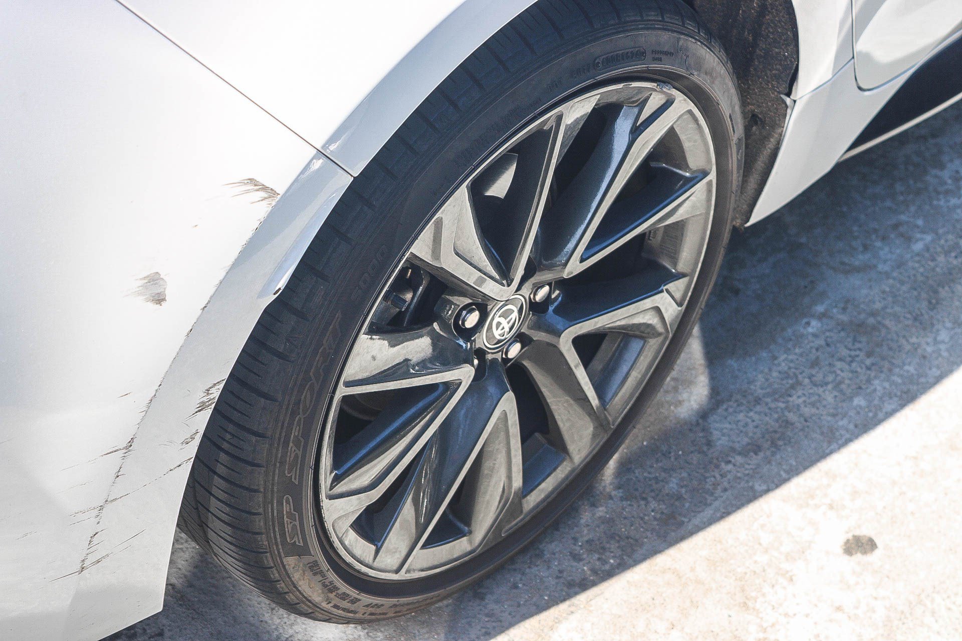 Used 2024 Toyota Corolla SE w/ SE Premium Package FWD image 15