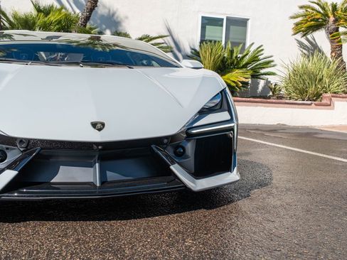 New 2026 Lamborghini Revuelto image 26