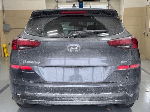Used 2019 Hyundai Tucson SE image 9