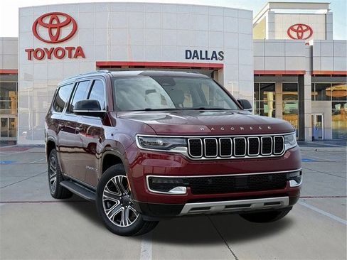 Used 2024 Jeep Wagoneer L Series II image 1