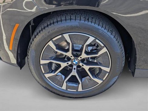 Used 2025 BMW X3 xDrive30i w/ Premium Package AWD/4WD image 9