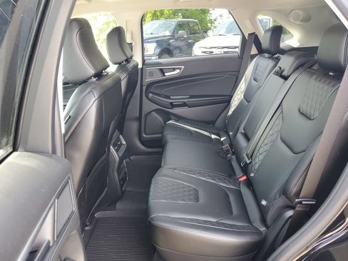 Certified 2024 Ford Edge Titanium AWD/4WD image 14