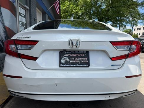 Used 2019 Honda Accord EX image 4