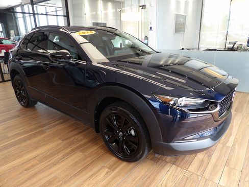 Certified 2025 MAZDA CX-30 2.5 Turbo w/ Premium Package AWD/4WD image 3