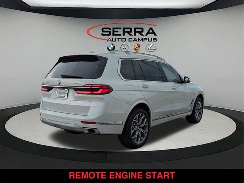 New 2025 BMW X7 xDrive40i w/ Premium Package image 3