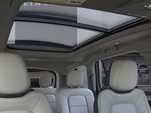 Used 2025 Lincoln Aviator Reserve w/ Equipment Group 201A image 22