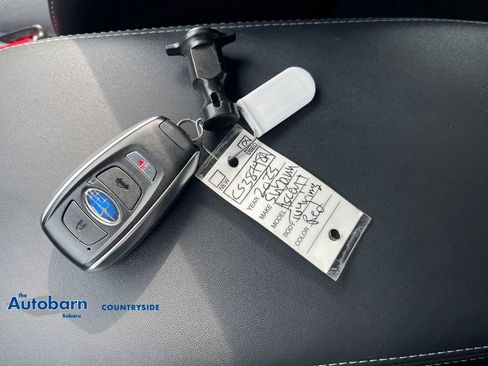 Used 2023 Subaru Ascent Touring AWD/4WD image 29