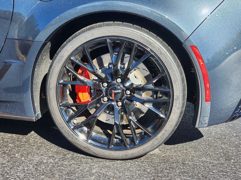 Used 2019 Chevrolet Corvette Z06 image 11