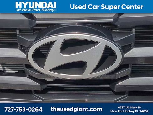 New 2026 Hyundai Tucson SE image 12