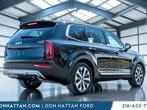 Used 2022 Kia Telluride SX image 36