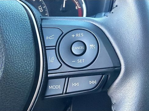 Used 2024 Toyota RAV4 XLE Premium image 34