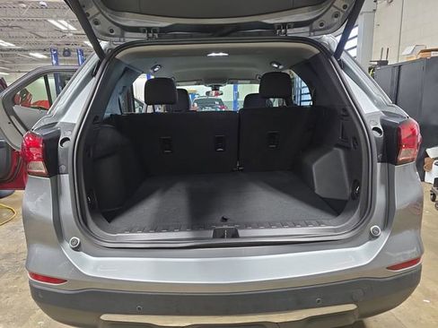 Used 2024 Chevrolet Equinox LT w/ LPO, Floor Liner Package image 15
